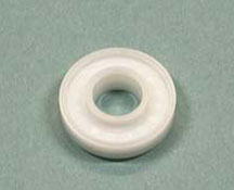 Plastic shaft bearing with the deflection tolerance for the internal and external diameter of 0.005